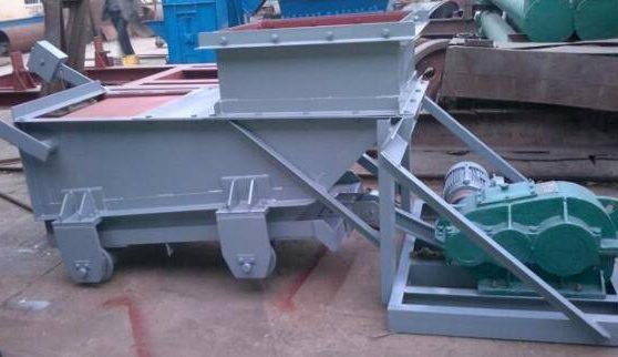 往復式給料機工作原理進料不連續或堵塞的原因? 往復式給料機工作原理進料不連續或堵塞的原因?